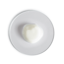 Load image into Gallery viewer, Comfort Zone - Essential Milk Cleanser 200ml