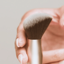 Load image into Gallery viewer, Jane Iredale - Pro Series: Multiuse Blending Brush