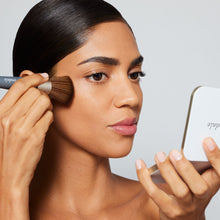 Load image into Gallery viewer, Jane Iredale - Pro Series: The Handi™ Brush