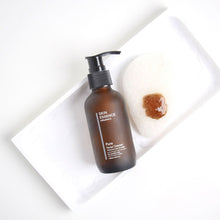 Load image into Gallery viewer, Skin Essence - Pure Cleanser