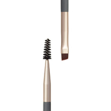 Load image into Gallery viewer, Jane Iredale - Pro Series: Eye/Brow Brush
